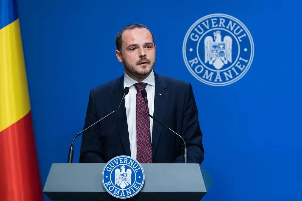 Rogobete Criticizes Underfunding of Social Assistance in Romania
