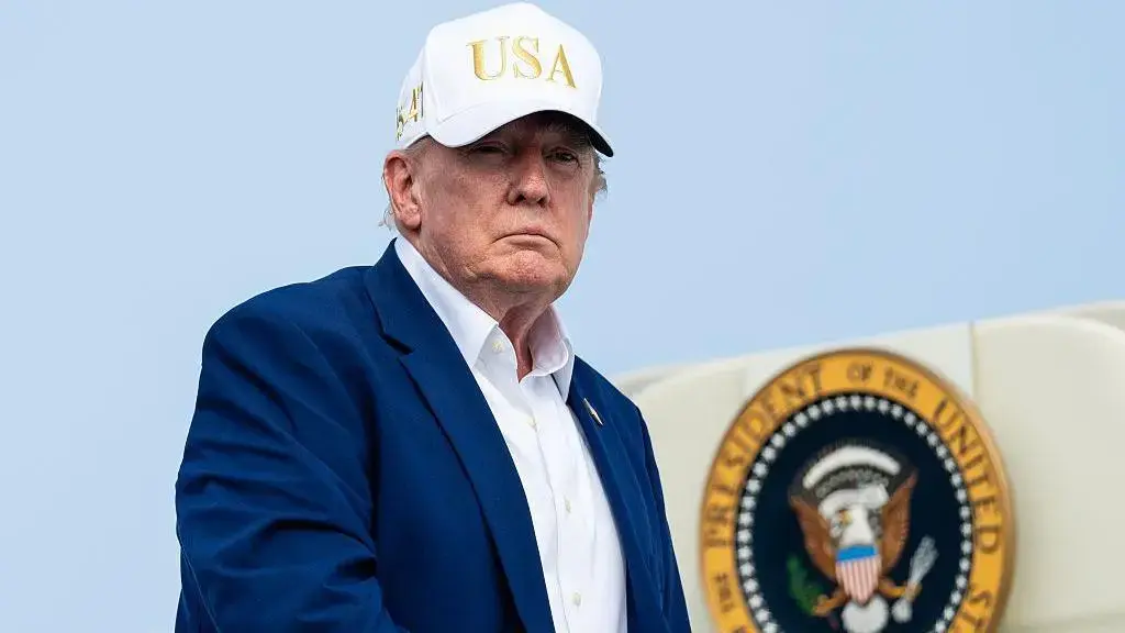 US Debt Surpasses $40 Trillion Amid Economic Concerns