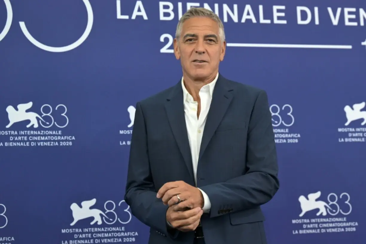 George Clooney atacă miliardarii care dețin presa americană la Veneția