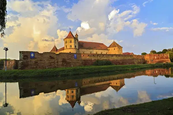Făgăraș alocă 186.000 de lei pentru reparațiile zonei pietonale